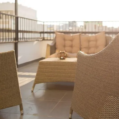 Apartament Foinikoudes 1 Bedroom Larnaca